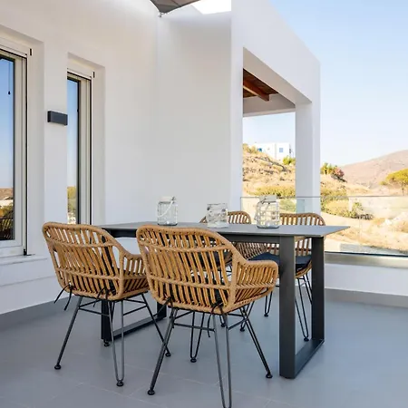 بيت للعطل Koumbara Sea View *