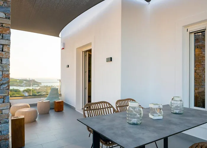 Semesterbostad Koumbara Sea View *